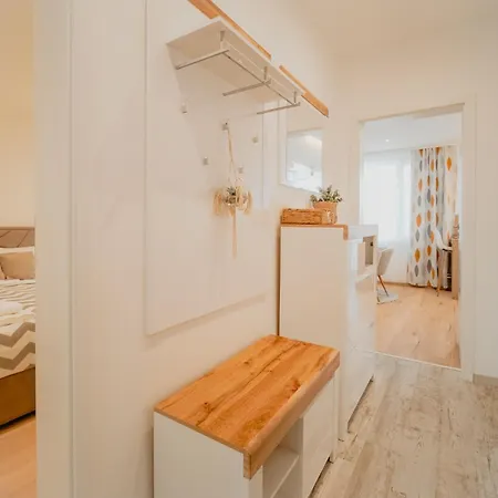 Avenue Center Sea Garden Apartament Warna